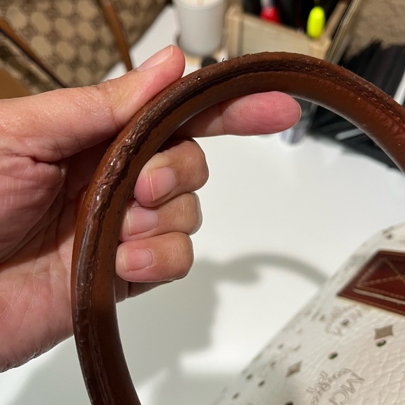 MCM PERFORATED VISETOS HANDBAG - Picture 7 of 16